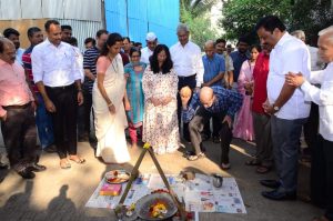 खा. सुप्रियाताई सुळे यांच्या शुभहस्ते रस्त्याचे भूमिपूजन