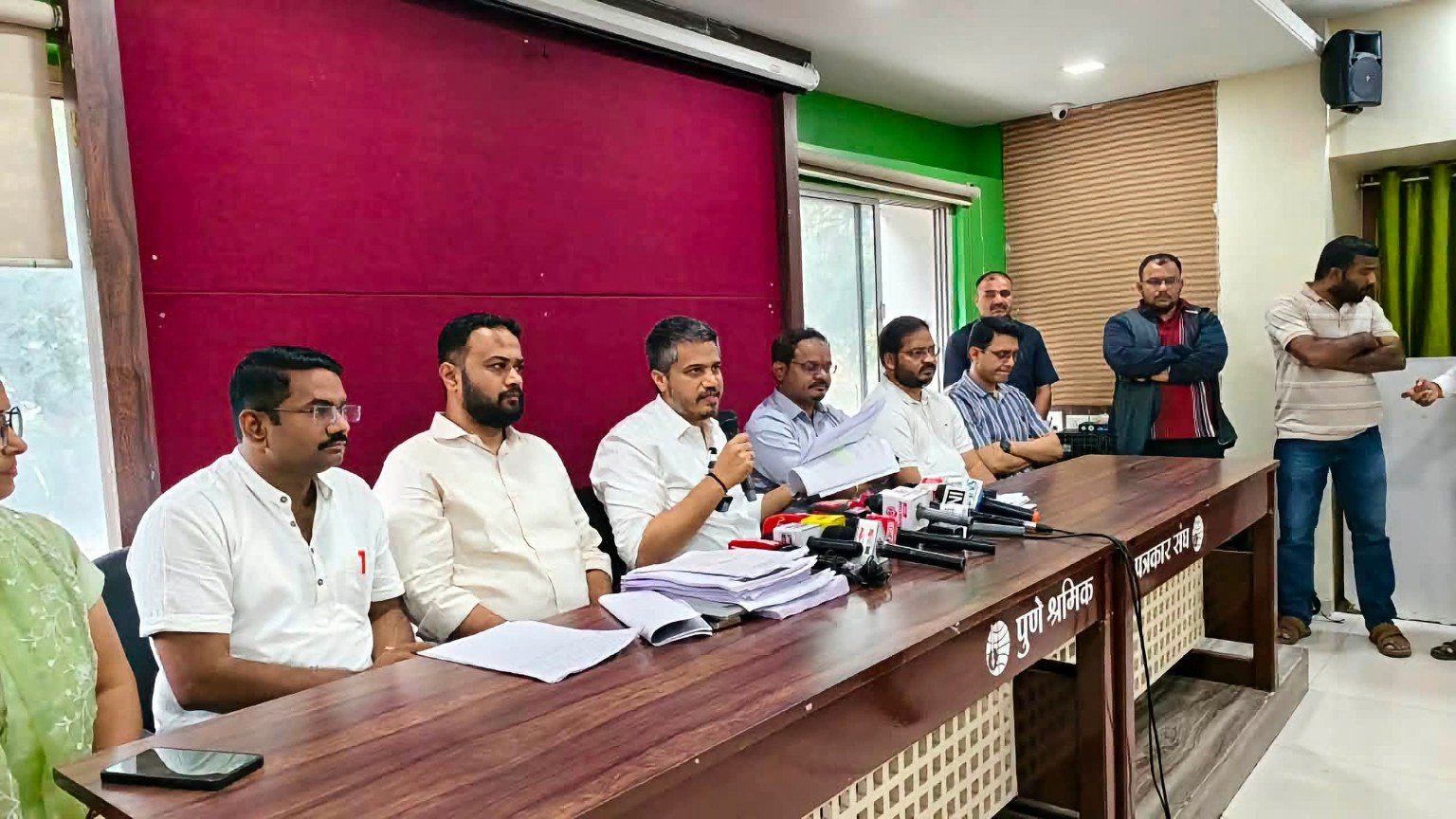 MPSC विद्यार्थ्यांच्या मागण्यांबाबत पुण्यात पत्रकार परिषद