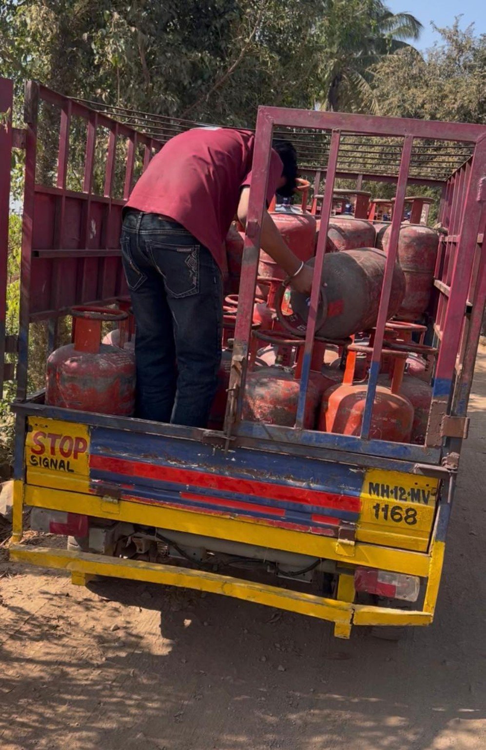 MH12MV1168 — वाहनाचा फोटो