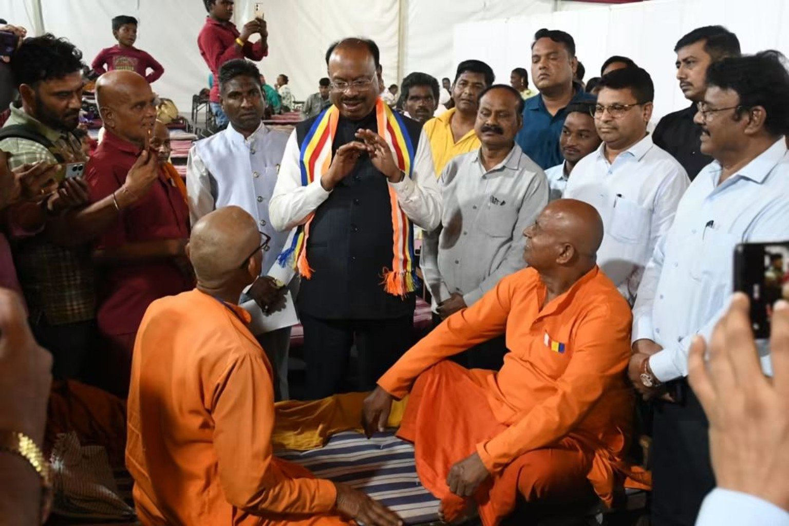 दीक्षाभूमी भेटीदरम्यानचे छायाचित्र 4