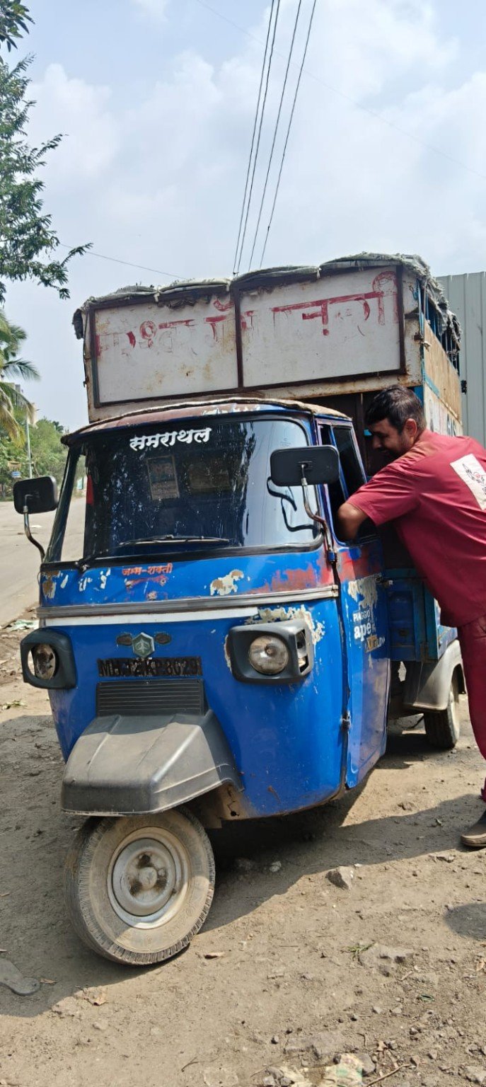 एलपीजी वाहतुकीचे छायाचित्र 2
